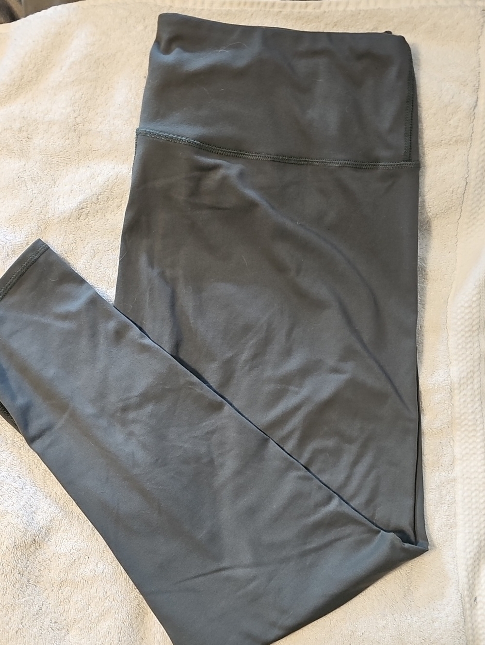 High-Waist Solid Olive Leggings
